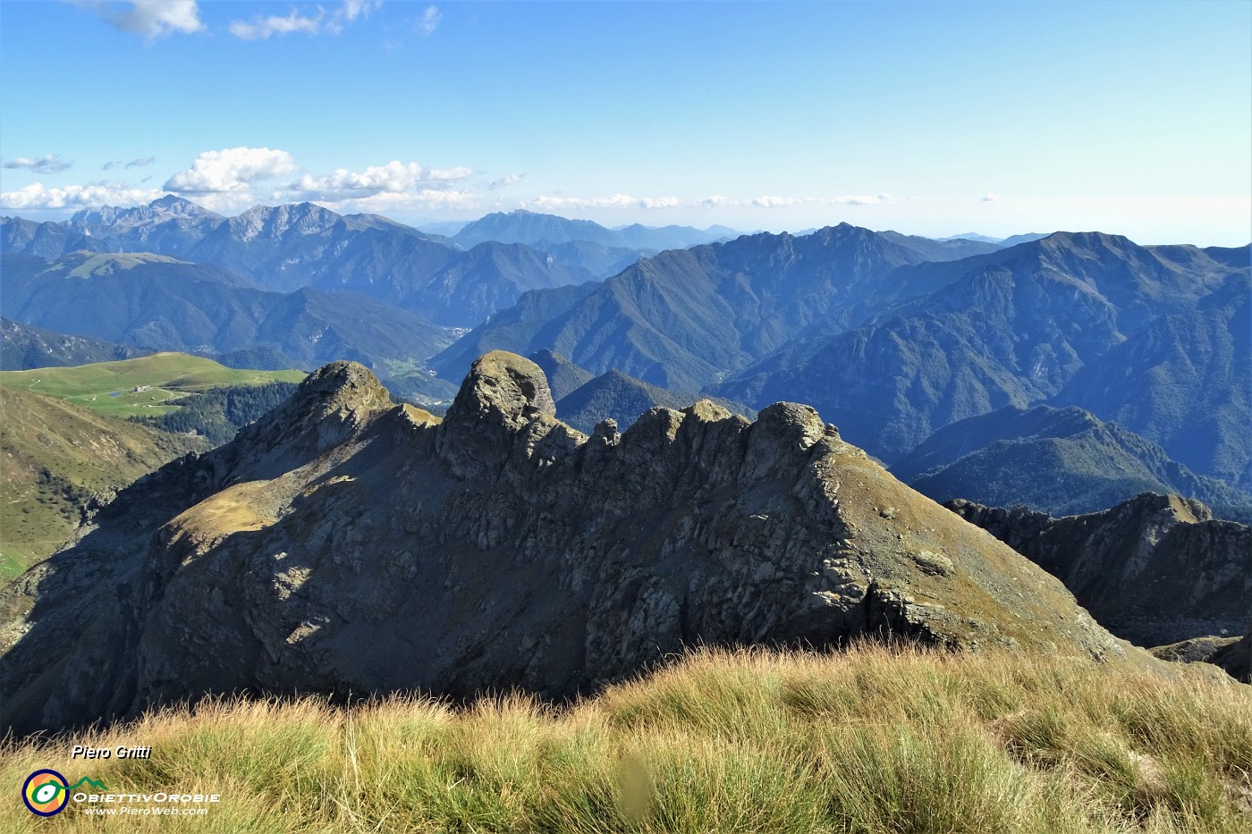 58 Vista sulla costiera Torrione S. Giacomo e Pizzo di Giacomo.JPG